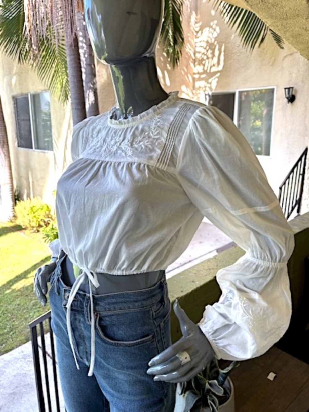 REFORMATION Embroidered Cotton Voile L/S Crop Top/Blouse NWOT/sz S - Picture 5 of 13